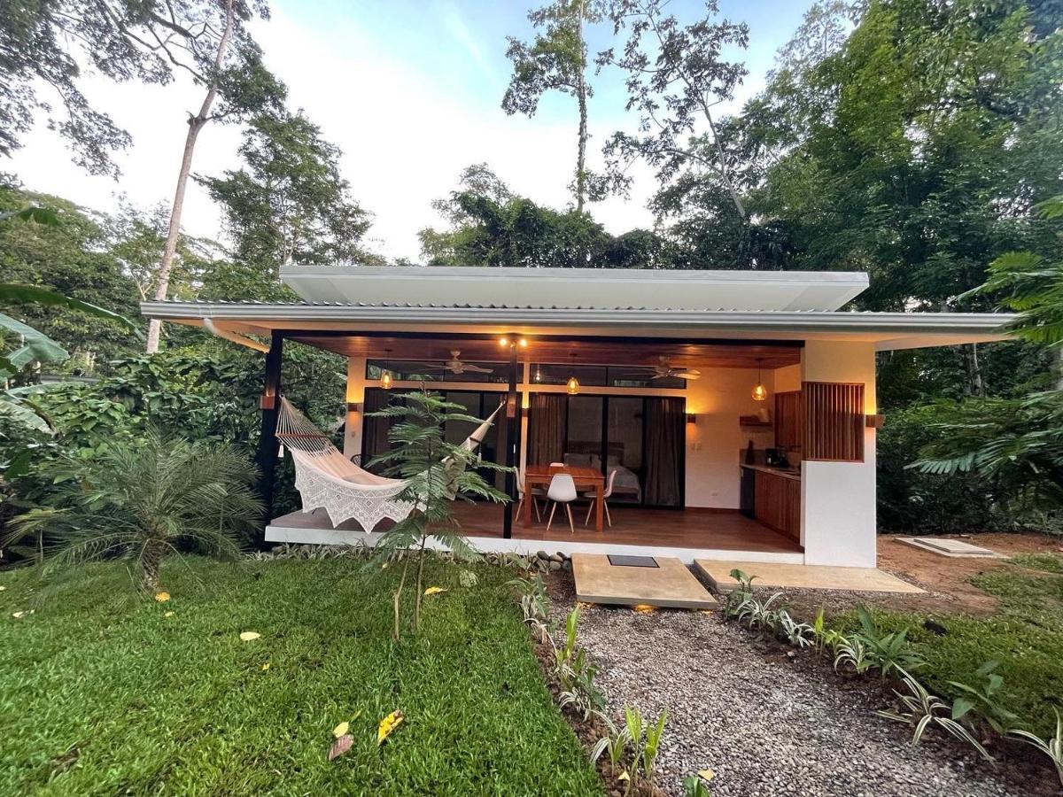 Caribbean Irie - Charming, Luxurious Bungalow In Nature With Ac & Fiber Optic Wifi Puerto Viejo de Talamanca Luaran gambar